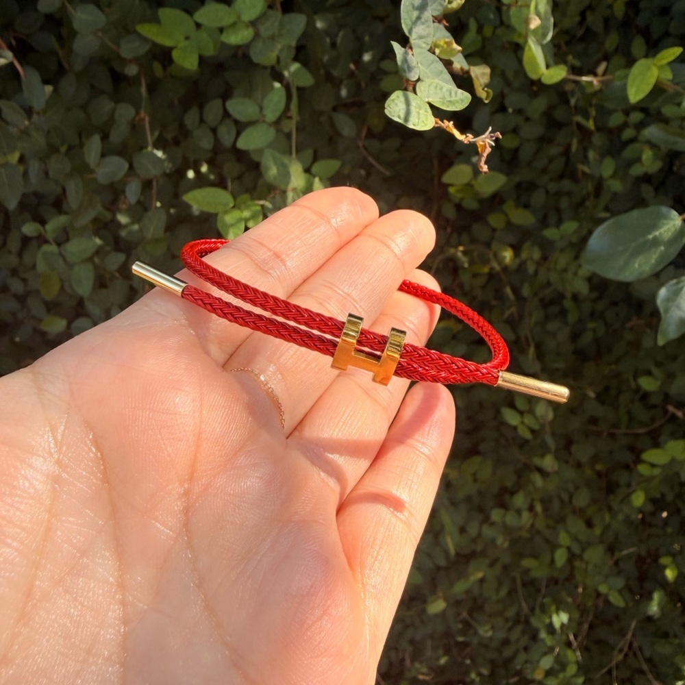 Red and Gold Bracelet - Picture 5 of 6